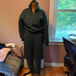 Lou & Grey Emerald Green Quilted Set